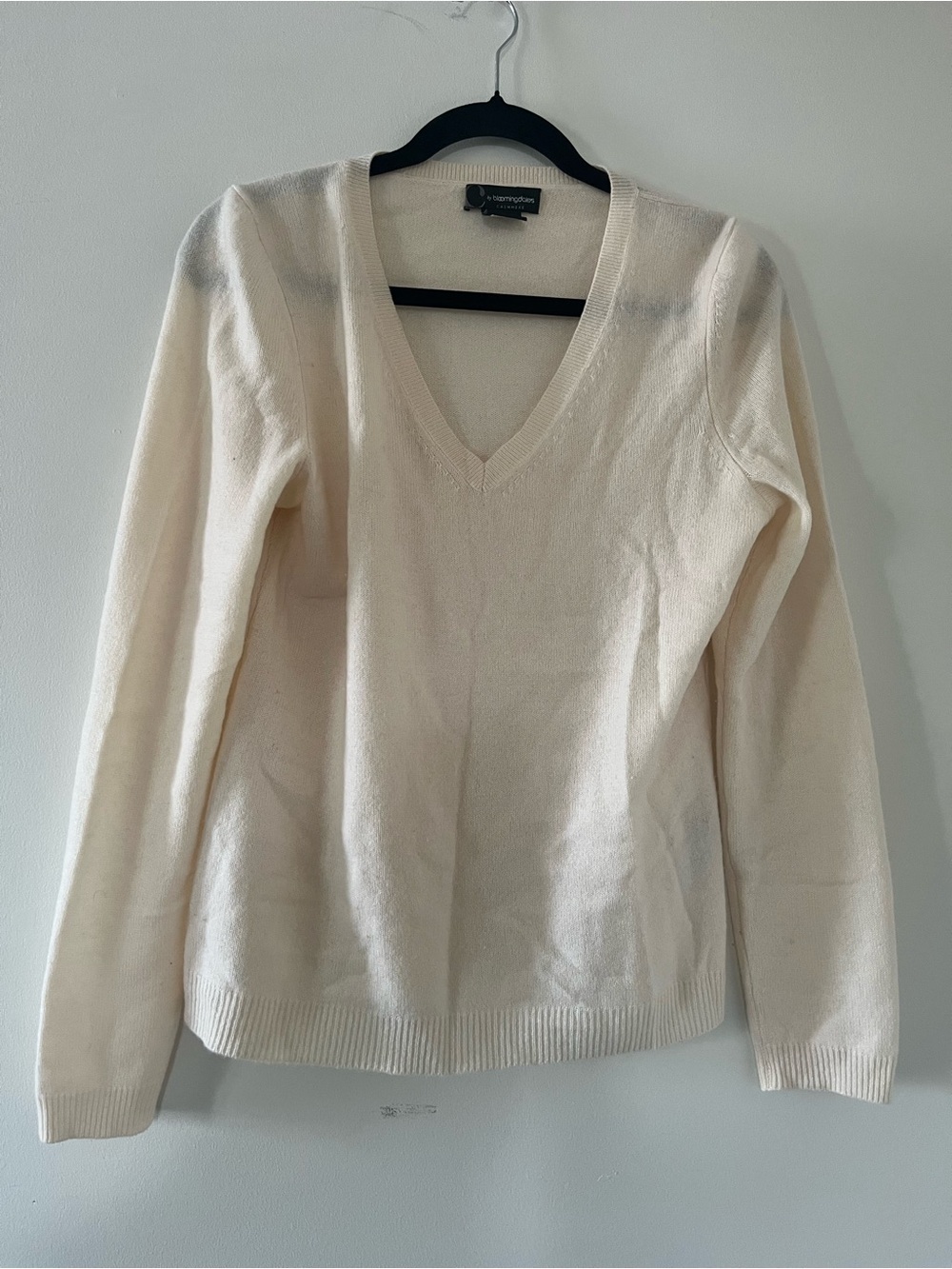 Vintage Bloomingdales Butter Yellow 100% Cashmere V Neck Sweater Large Coastal